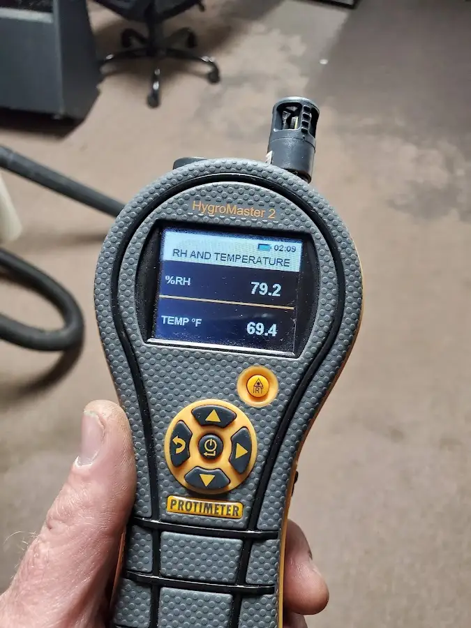 Moisture meter humidity assessment for Fire & Smoke Damage Restoration in Scenic Oaks